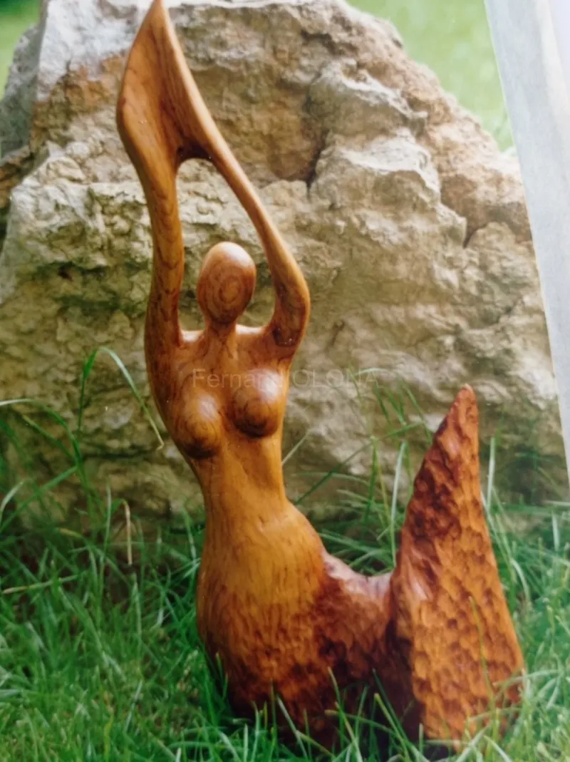 Sculpture sur bois de Fernand Olona