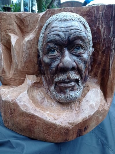 Sculpture sur bois de Fernand Olona