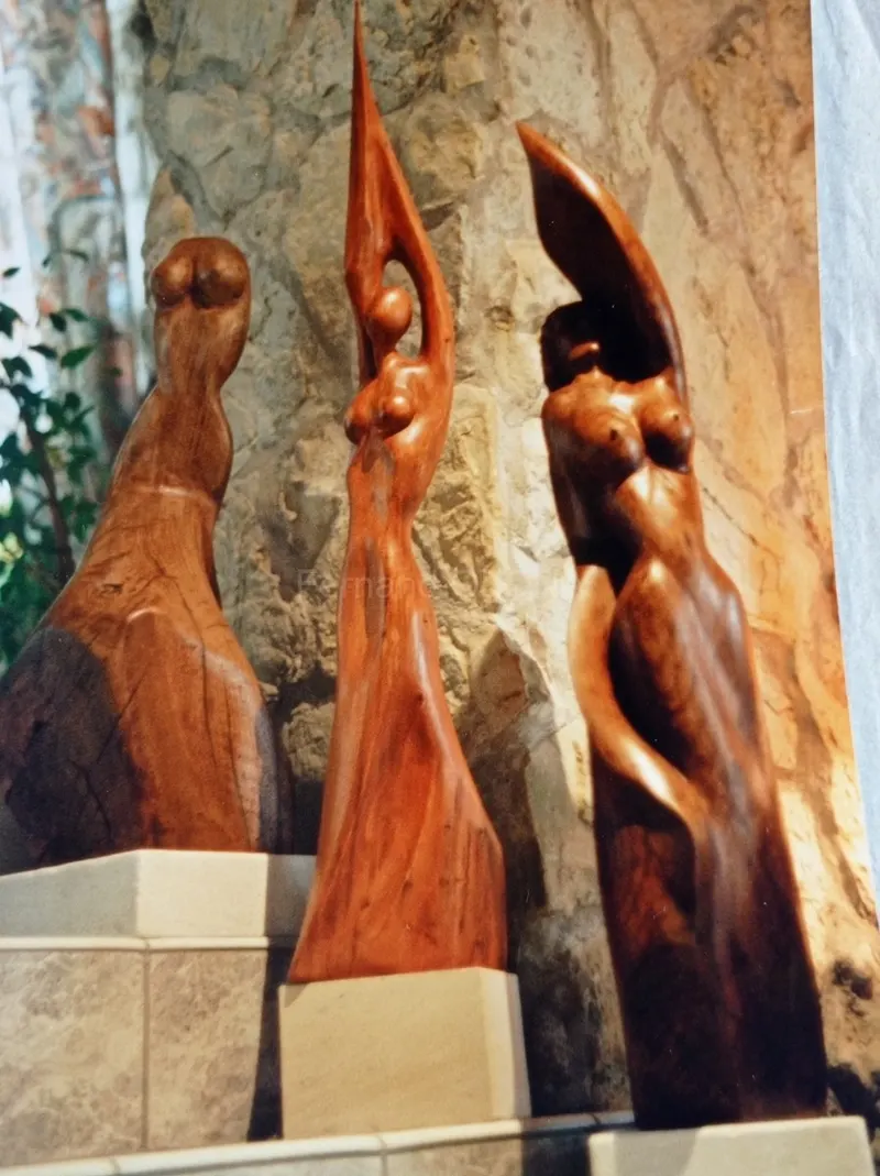Sculpture sur bois de Fernand Olona