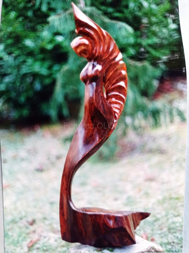 Sculpture sur bois de Fernand Olona