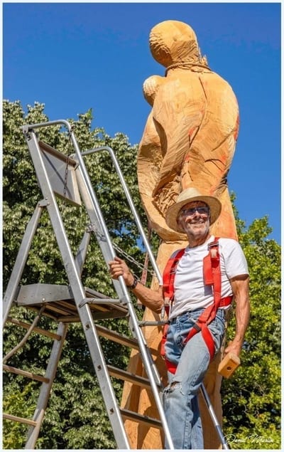 La Vierge à l'Enfant, vue 9