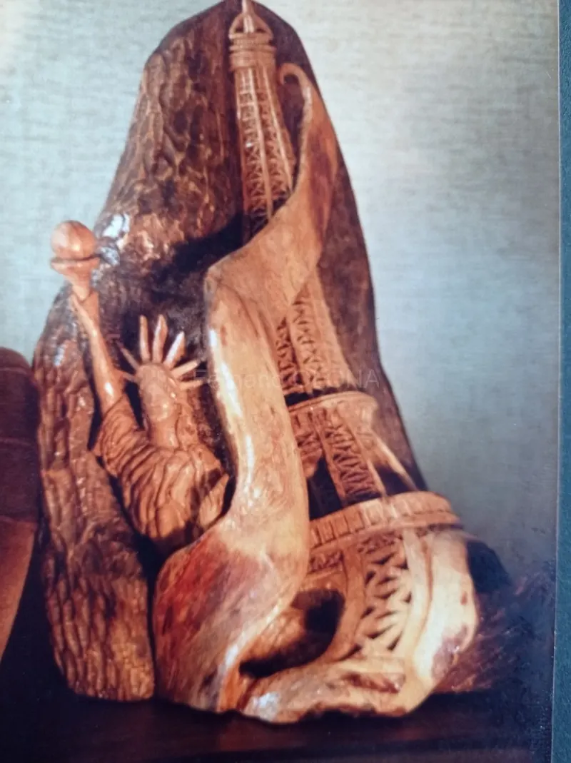 Sculpture sur bois de Fernand Olona