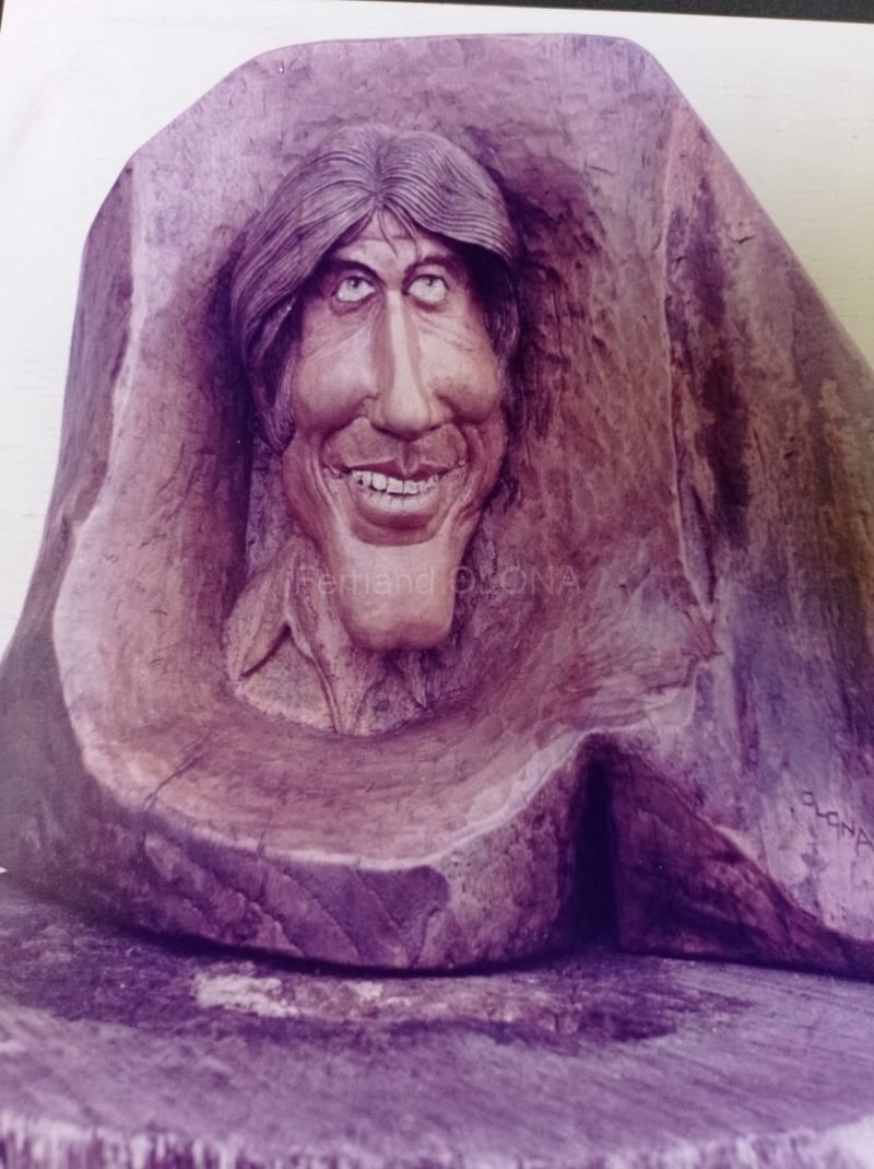 Sculpture sur bois de Fernand Olona