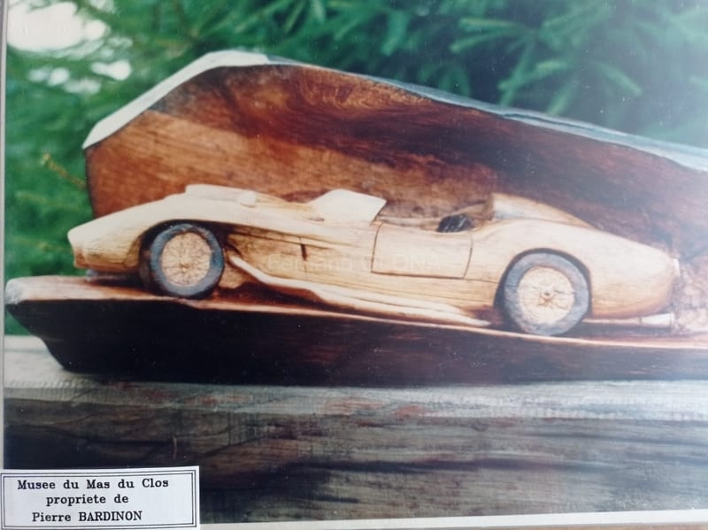 Sculpture sur bois de Fernand Olona